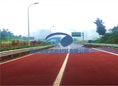 彩色防滑路面厚度不一的原因是什么?